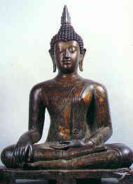 Subduing Mara Buddha aus dem 15. Jh. (6.0 K)